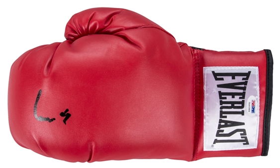 Muhammad Ali Signed "Cassius Clay" Everlast Boxing Glove (PSA/DNA GEM MT 10)